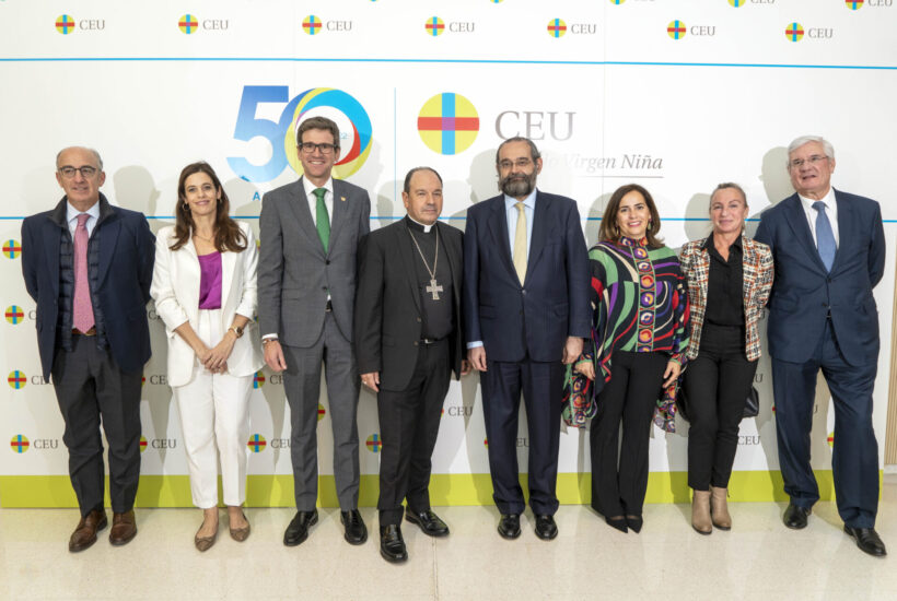 CEU 50 Aniversario 043.jpg &bull; Conmemoramos el 50 aniversario del Colegio