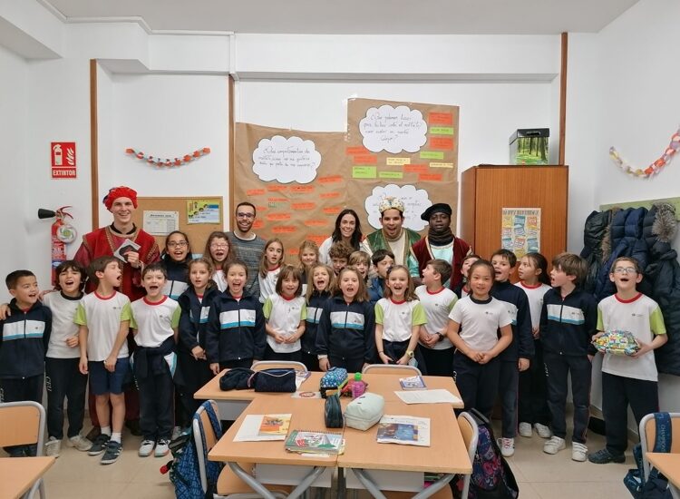 thumbnail IMG 20191217 162202 16005890 &bull; Nos visitan los pajes de los Reyes Magos